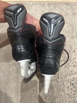 Brusle Bauer vel. 32 - 4