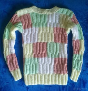 RUČNĚ PLETENÝ, NOVÝ, HEBKÝ, PATCHWORK SVETŘÍK: S-M nenošený - 4