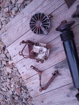 Nivo tlumiče, čerpadlo a díly Mercedes S123, combi - 4