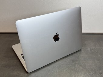Macbook Pro 13" 2020 / M1 / 16GB / 512GB / Silver - 4
