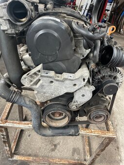 Motor BXE 1.9 tdi 77kw - 4