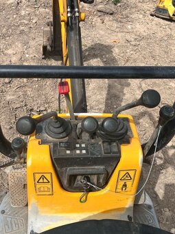 Minirypadlo JCB 8008 CTS - 4