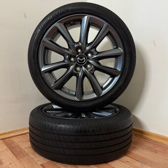 MAZDA 3 5x114,3 R18 ET45+LETNÍ 215/45R18 7,5mm - 4