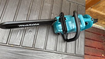 Makita DUC353Z 2×18V aku řetězová pila – TOP stav + náhradní - 4