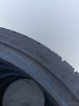 Prodám sadu zimních pneu Goodride 225/35 R19 88V DOT 2023 - 4