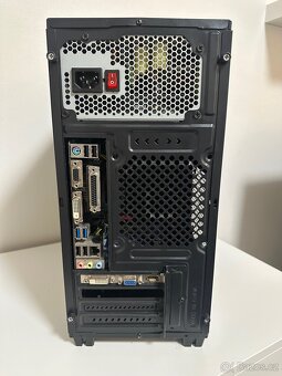 Stolní PC - Intel Core i3/8GB RAM/SSD 120GB/GTX 730 - 4