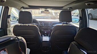 Kia carens 1.7 crdi 85kw - 4