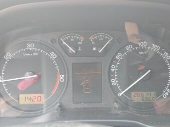 Octavia, 1.9 TDi, rv. 2/2003 - 4