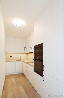 2+kk, 64,3m2 +balkon 5,8m2, Sochorcova ulice, Praha 4 - Háje - 4