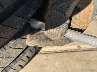 Sada kol 5x108 s letní pneu Michelin Agilis 3 215/ R65C - 4