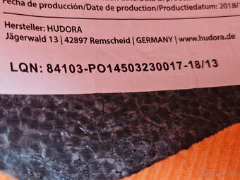 Robustní helma Hudora 84104 - 4