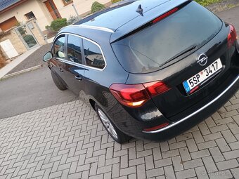 Prodám Opel Astra 1.6 CDTI 100kw - 4