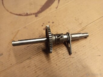 Stadion Jawetta Jaweta hřídel roztáčecí - 4