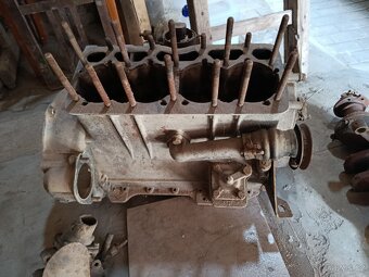 Motor škoda 1203 - 4