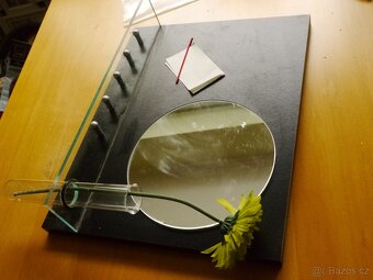 Garderoba, klice, zrcadlo - 4