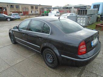 ŠKODA SUPERB 2,5TDi120kw,r.v.2004,ELEGANCE,ŠÍBR,XENONY,KŮŽE - 4