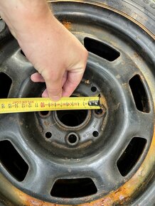 Letni pneu 185/60 R14 na discích - 4