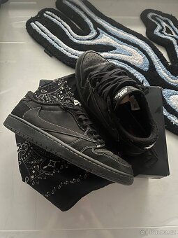 Jordan 1 Low OG Travis Scott Phantom - 4