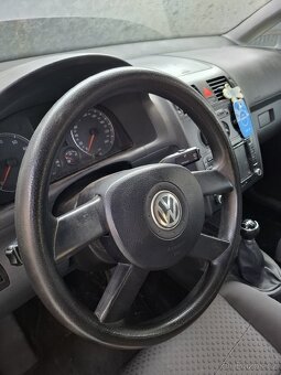 Vw touran - 4