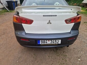 Mitsubishi - 4
