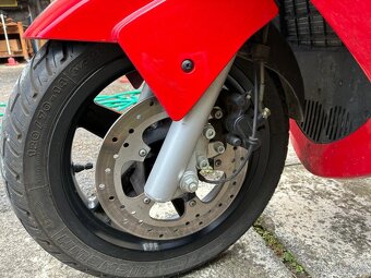 Gilera Nexus 250 - 4