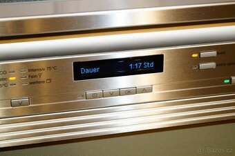 Miele vestavná nerezová myčka G 6410 SCi, tři koše - 4