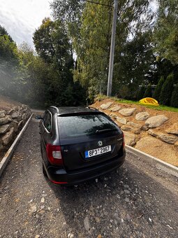 Škoda Superb 2.0TDI 103kw - 4