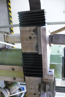 Bruska na středicí důlky Henninger ZS100 - 4