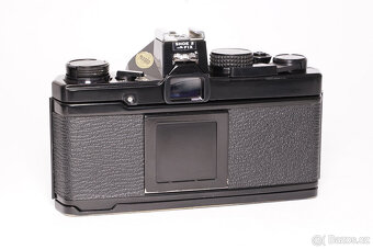 Olympus OM-2, Zuiko 50mm/1,8 - 4