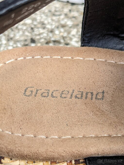 Dámské černé páskové sandály vel. 40 značky Graceland - 4