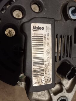 Prodám náhradní díly dacia - 4