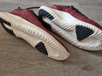 Boty Adidas velikost 45 - US 11 - 4