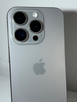 Iphone 15 Pro - 4