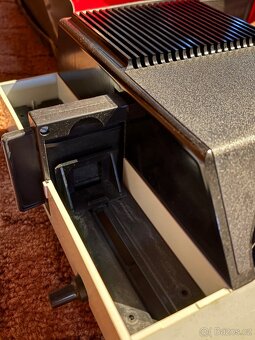 Retro diaprojektor Multicolor SL – NDR - 4
