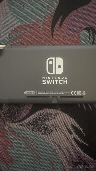 Herní konzole, Nintendo switch lite - 4