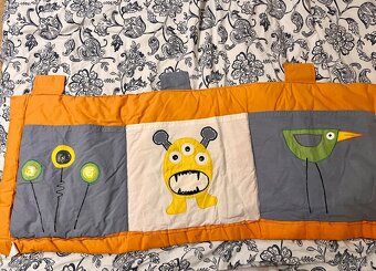 Kapsář za postel - 4