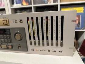 Tascam DA-888 - 4