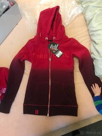 Eskadron mikiny - 4