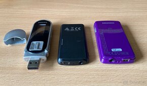 MP3 přehrávače Grundig, Philips, Intenso - 4