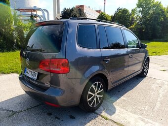 Touran 1.6 TDI TOP STAV, 6 st. manuál, 2012 - 4