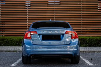Volvo S60 D3 2.0L Summum Geartronic - 4