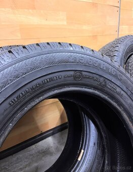 Zimní pneu 215/65/16C č.1 - 4