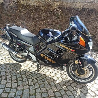 Honda CBR 1000 F r.v. 1989 - 4