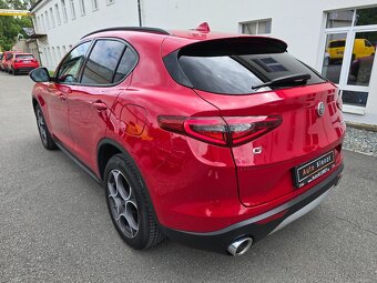 ALFA ROMEO STELVIO 2,0T 206kW AWD 4x4 AUT KŮŽE 2020 ČR - DPH - 4