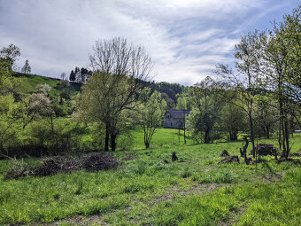 Prodám zahradu 2000m² - Frýdštejn - Sestroňovice - 4