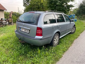 Škoda Octavia 1.9 TDI 81 kW – jede a práce se nebojí - 4