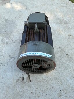 Elektromotor 3kw MEZ Mohelnice 380/220 - 4