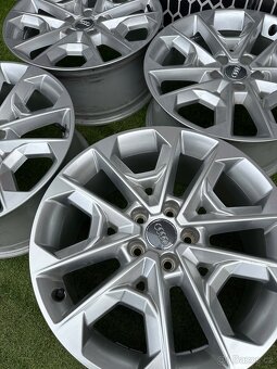 Nová sada Audi Q2 - ORIGINÁL- R18 - 4