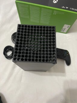 Xbox Series X Black - 4