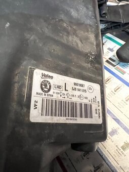 Levé světlo Škoda rapid - 4